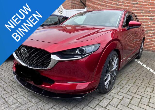 Mazda CX-30 2.0 e-SkyActiv-G M Hybrid Luxury | Automatische Trekhaak | Adaptief Cruise Control | Verwacht |