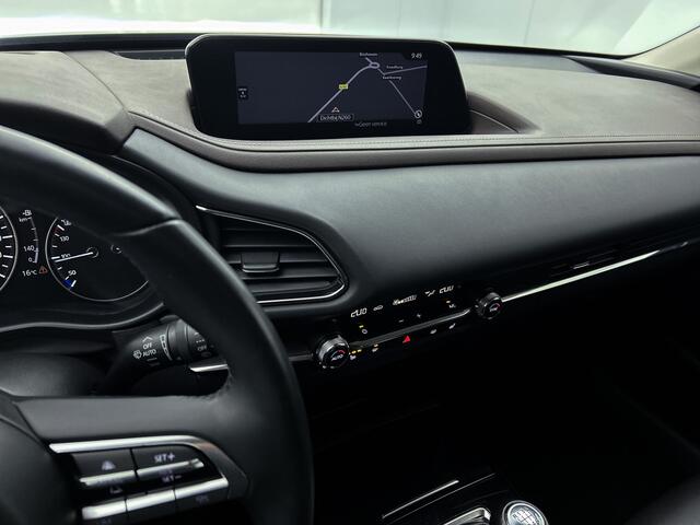 Mazda CX-30 2.0 e-SkyActiv-X M Hybrid Luxury | Navigatie | Leder | Camera achter | PDC v+ a | Elektr. achterklep |