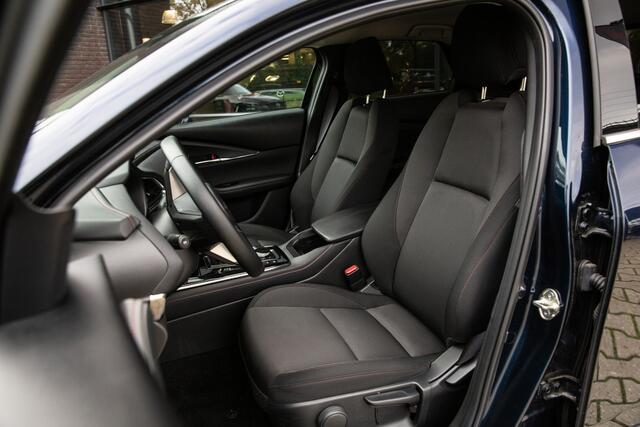 Mazda CX-30 2.0 e-SkyActiv-G M Hybrid Homura , Adap. cruise, Head-up display, Carplay,