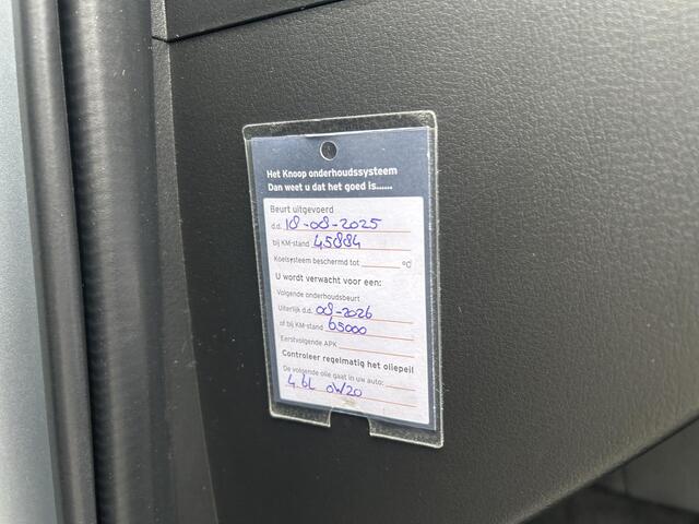 Mazda CX-30 2.0 e-SkyActiv-X M Hybrid Luxury | Trekhaak | Camera | Dealer onderhouden |