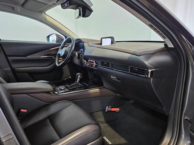 Mazda CX-30 2.0 e-SkyActiv-X M Hybrid Luxury / Trekhaak / Camera / Leder / NL Auto