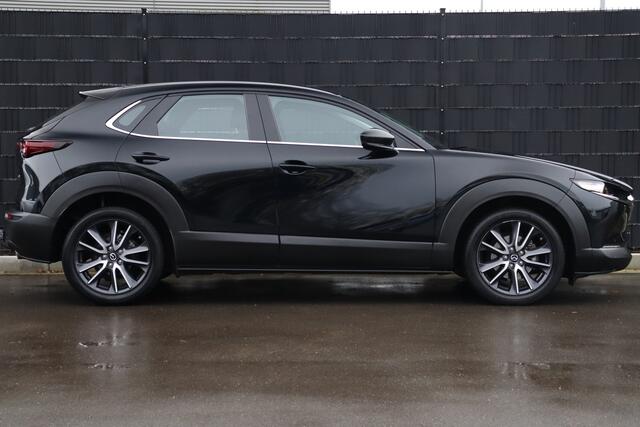 Mazda CX-30 2.0 e-SkyActiv-G M Hybrid Homura Automaat MHEV | Adap. Cruise | Stoel-/Stuurverwarming | Camera | Carplay | HUD | Trekhaak