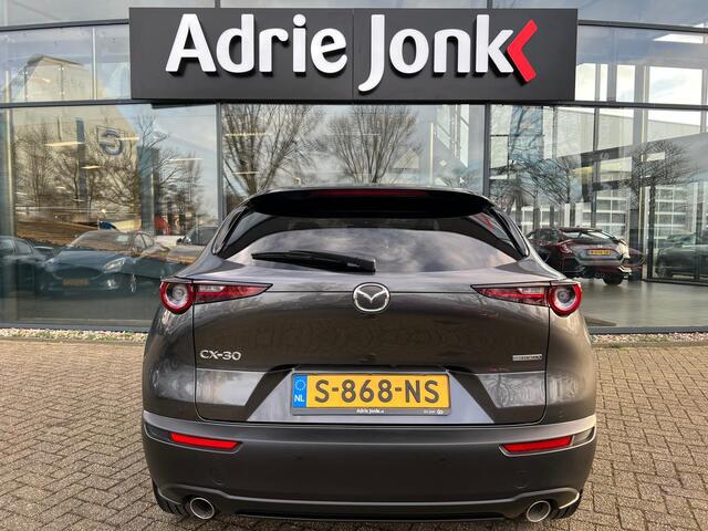 Mazda CX-30 2.0 e-SkyActiv-X M Hybrid Homura | NEDERLANDSE AUTO | LAGE KM STAND 26.276 | GARANTIE 3-2029 | CAMERA | EL.A.KLEP | HEAD-UP DISPLAY | APPLE CARPAY / ANDROID AUTO | 18"VELGEN