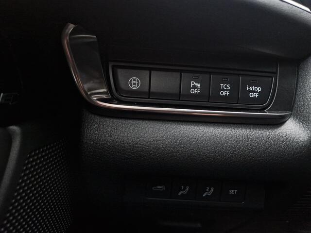 Mazda CX-30 2.0 e-SkyActiv-X 186 M Hybrid Luxury AUTOMAAT | TREKHAAK | LEDER | BOSE |