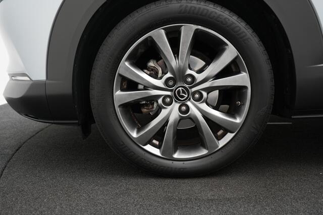 Mazda CX-30 2.0 e-SkyActiv-X Luxury automaat met afneembare trekhaak : dealer onderhouden