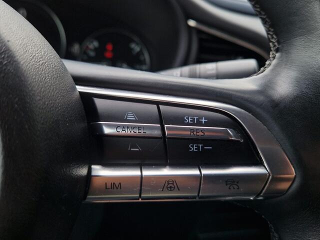 Mazda CX-30 2.0 e-SkyActiv M Hybrid, RONDOM CAMERA / NAVI