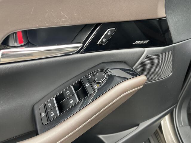 Mazda CX-30 2.0 e-SkyActiv-X M Hybrid Luxury | Trekhaak | Al weather banden |