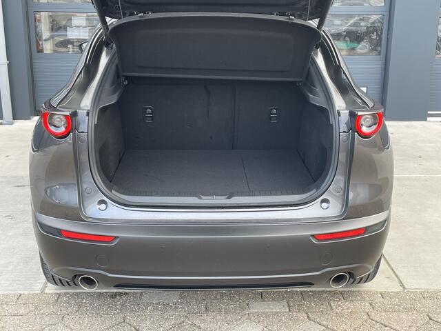 Mazda CX-30 2.0 e-SkyActiv-X M Hybrid AUTOMAAT Nagisa NAVI | ACHTERUITRIJCAMERA | STOELVERWARMING | APPLE CARPLAY / ANDROID | 18 INCH LMV | LED | PARKEERSENSOREN V+A | GARANTIE TOT 2031!