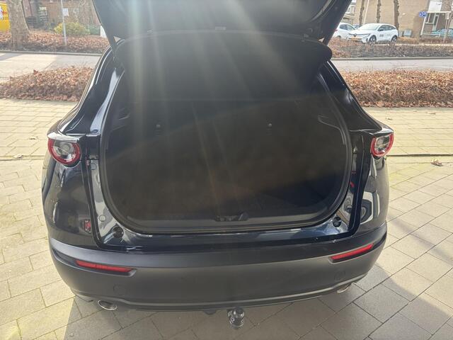 Mazda CX-30 2.0 e-SkyActiv-X M Hybrid Luxury