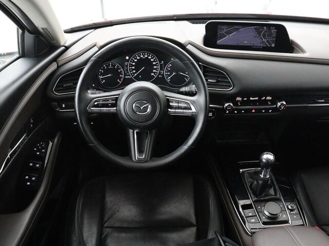 Mazda CX-30 2.0 e-SkyActiv-X M Hybrid Luxury | Stoelverwarming | Head-Up | Leder | Bose Surround | Camera | Carplay | Keyless | Navigatie | Full LED | Stuurverwarming | Climate control