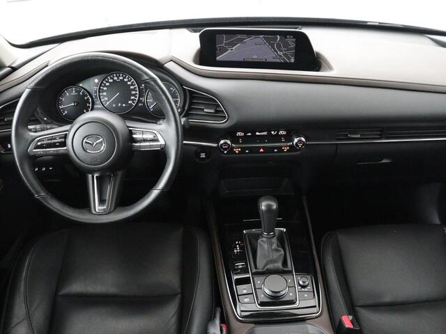 Mazda CX-30 2.0 e-SkyActiv-G M Hybrid Comfort | Leder | Stoel & Stuurverwarming | Adaptive Cruise | Trekhaak | Head-up | Camera