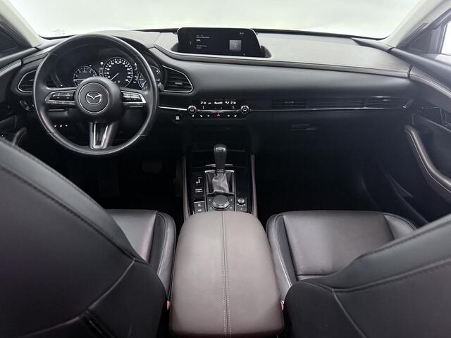 Mazda CX-30 2.0 e-SkyActiv-X M Hybrid Luxury | Trekhaak | Apple Carplay/Android Auto | HUD | Elektrisch verstelbare stoel | Keyless | LED |