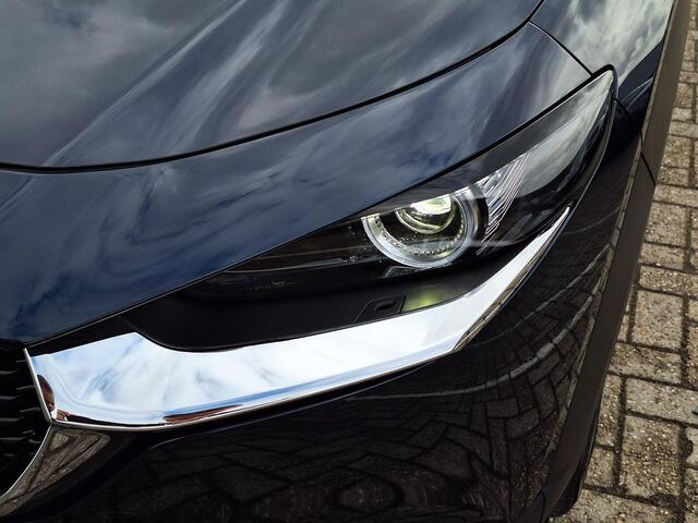 Mazda CX-30 2.0 e-SkyActiv-X M Hybrid Exclusive-line | Trekhaak | Zwarte velgen | Full LED | Achteruitrijcamera | Stoelverwarming | Elektrische Achterklep | Adaptieve Cruise Control | Android auto/Apple carplay | Navigatie | Dodehoeksensoren |
