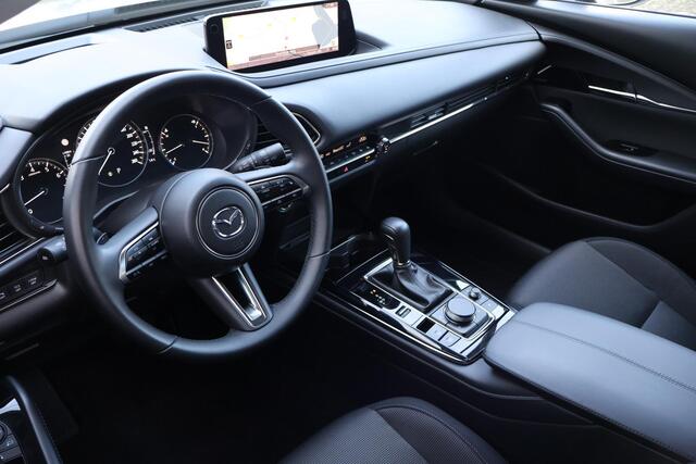 Mazda CX-30 2.0 e-SkyActiv-G M Hybrid Exclusive-line .