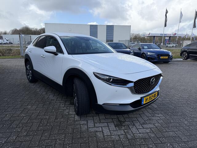 Mazda CX-30 2.0 e-SkyActiv-X M Hybrid 180 PK Luxury Leder Bose Sound Trekhaak Carplay Stoelverwarming Stuurverwarming Head-Up Display Achteruitrijcamera