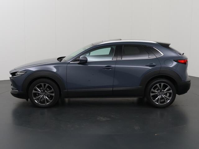 Mazda CX-30 2.0 e-SkyActiv-X M Hybrid Luxury | Panoramadak | Leder | Navigatie | 360° Camera | DAB | Stoel/Stuurverwarming | Elek. Stoelen met Geheugen | Bose | Elek. Achterklep |