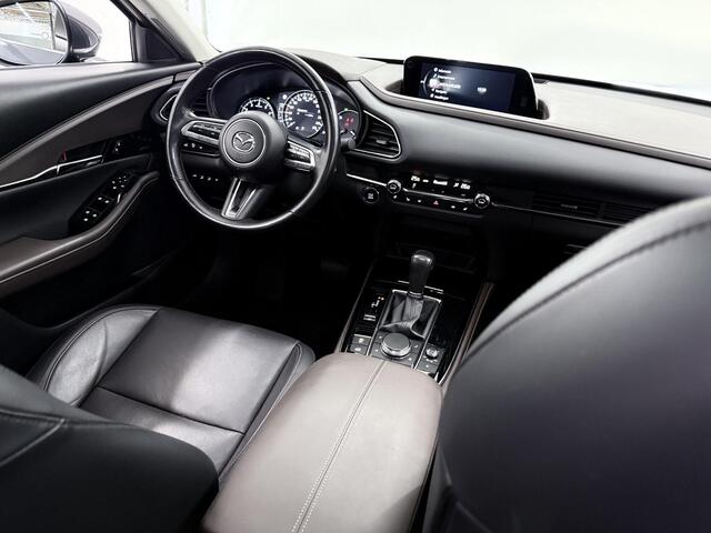 Mazda CX-30 2.0 e-SkyActiv-X M Hybrid Luxury | Panoramadak | Leder | Navigatie | 360° Camera | DAB | Stoel/Stuurverwarming | Elek. Stoelen met Geheugen | Bose | Elek. Achterklep |