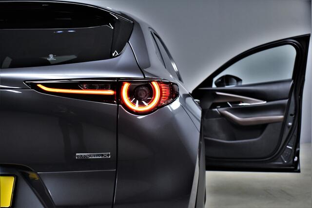 Mazda CX-30 2.0 e-SkyActiv-X M Hybrid 180 pk Luxury Org.NL Dealer OH Carplay/Head-Up/Bose/Camera/Keyless/Led/Leer/Adap-Cruise