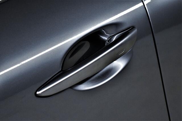 Mazda CX-30 2.0 e-SkyActiv-X M Hybrid 180 pk Luxury Org.NL Dealer OH Carplay/Head-Up/Bose/Camera/Keyless/Led/Leer/Adap-Cruise