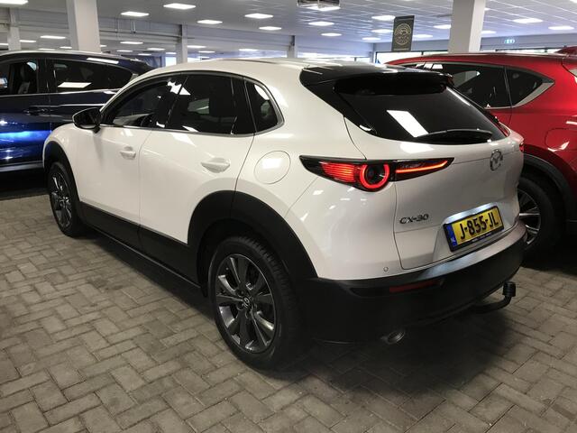 Mazda CX-30 2.0 e-SkyActiv-X M Hybrid Luxury , Automaat, Trekhaak, Leder, I-Activsense, 360 Camera, Clima, Apple Carplay, Bose, Adap. Cruise, Stuur/Stoelverwarming, HUD, BSM, LKA