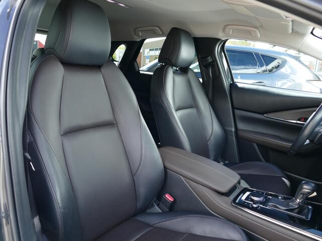 Mazda CX-30 2.0 e-SkyActiv-X M Hybrid Luxury | Trekhaak | Adaptive cruise | RIJKLAARPRIJS!