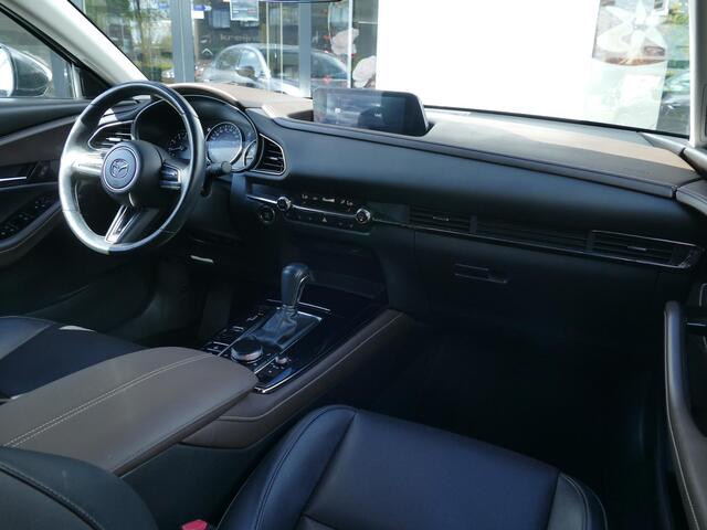 Mazda CX-30 2.0 e-SkyActiv-X M Hybrid Luxury | Trekhaak | Adaptive cruise | RIJKLAARPRIJS!