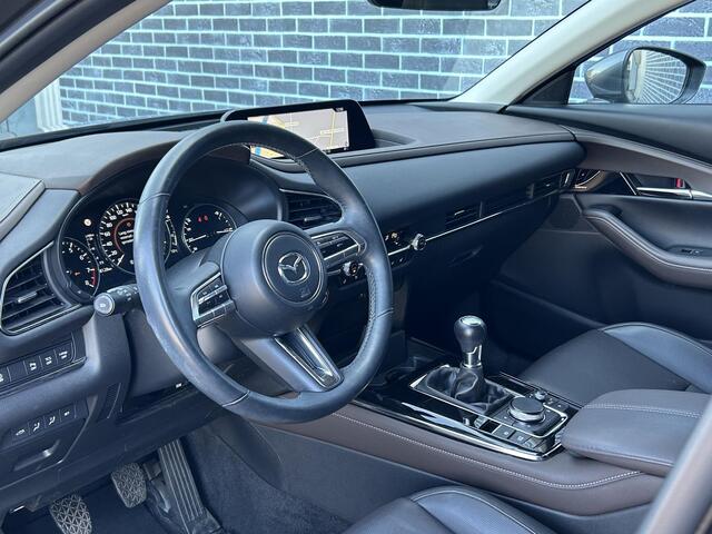 Mazda CX-30 2.0 e-SkyActiv-X M Hybrid Luxury | Head-up Display | Elektrische Achterklep | Lederen Bekleding | Navigatie | Cruise Control Adaptief | Stoelverwarming | Achteruitrijcamera | Parkeersensoren