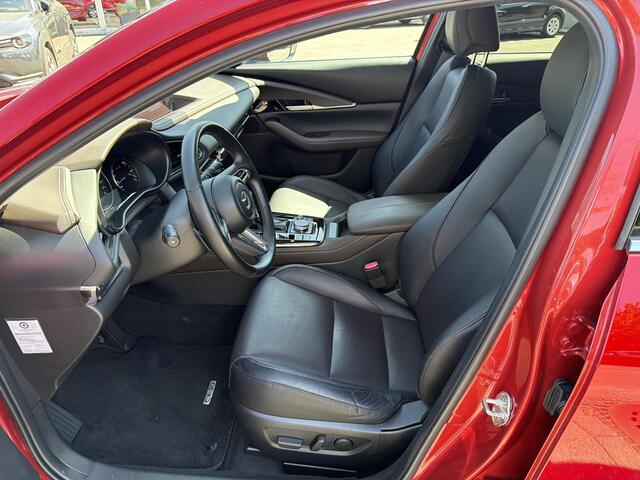 Mazda CX-30 2.0 e-SkyActiv-X M Hybrid Luxury | Trekhaak | BOSE | Leder | 360 camera |