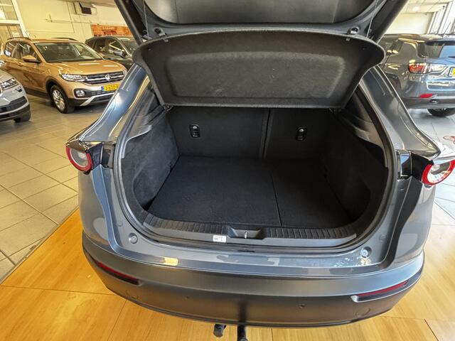 Mazda CX-30 2.0 e-SkyActiv-G M Hybrid Homura BOMVOL * ELEK STOEL+ A-KLEP * TREKHAAK * HUD* STUUR+Stoelverw *