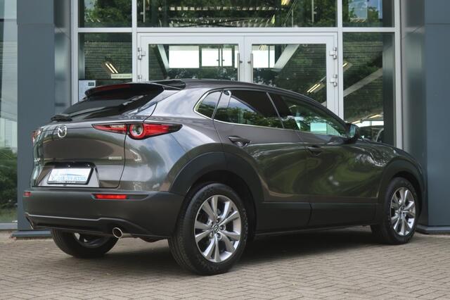 Mazda CX-30 2.0 Comfort, Stuur- en Stoelverwarm, 360 Camera, BOSE Audio etc.