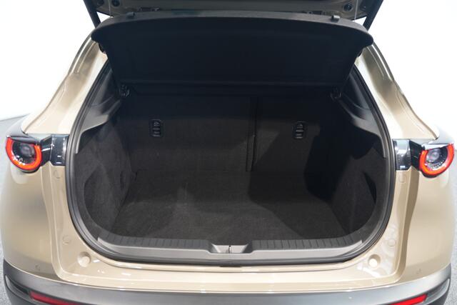 Mazda CX-30 2.5 e-SkyActiv-G M Hybrid Homura ? NAVI ? CAMERA ? ADAP.CRUISE ? APPLE CARPLAY / ANDROID AUTO ? NIEUWSTAAT
