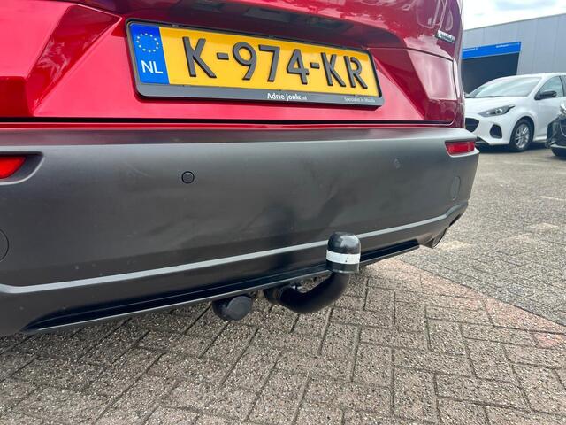 Mazda CX-30 2.0 e-SkyActiv-X M Hybrid Luxury AFNEEMBARE TREKHAAK | NAVIGATIE | LEDER | 1e EIGENAAR | NED.AUTO | STOEL- en STUURVERWARMING | EL. KLEP | BOSE AUDIO | DEALER ONDERHOUDEN | 360 CAMERA |