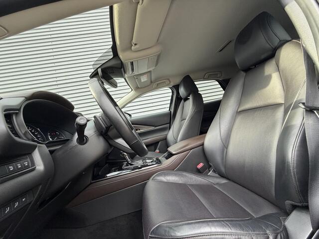 Mazda CX-30 2.0 e-SkyActiv-X M Hybrid Luxury | Trekhaak | Leder | Dealeronderhouden |