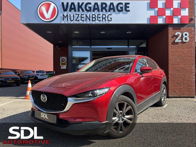 Mazda CX-30 2.0 e-SkyActiv-X M Hybrid Luxury 180 PK!! // NAVI // LEDER // SCHUIFKANTELDAK // TREKHAAK // CAMERA // MEMORY SEATS // BOSE AUDIO