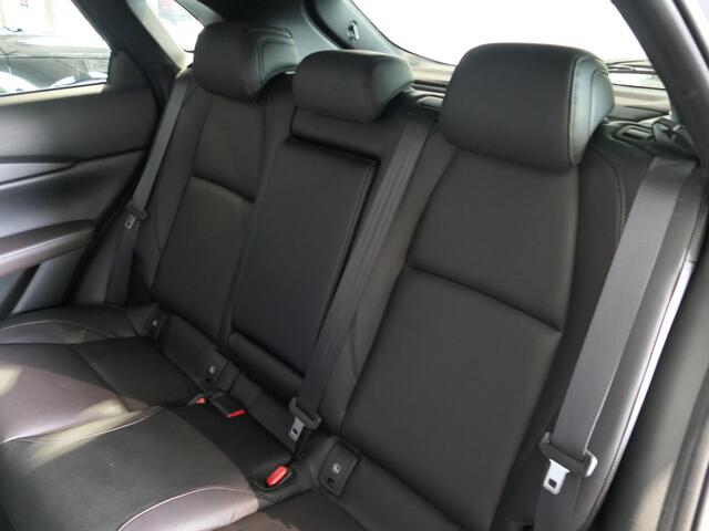 Mazda CX-30 2.0 e-SkyActiv-X M Hybrid Luxury - Headup display - Camera - Elektr. Bestuurdersstoel - Navi