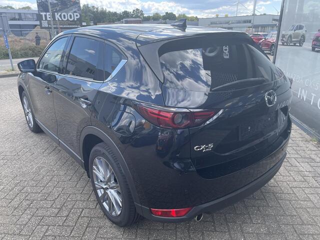 Mazda CX-5 2.5 4WD SkyActiv-G 194 Luxury , Automaat, Trekhaak, AWD, 360 Camera, Adap. Cruise, HUD, Bose, Clima, Stoelverwarming, Stoelverkoeling, Stuurverwarming, LMV 19 Inch, Navi, Apple Carplay, LKA, Elektrische achterklep