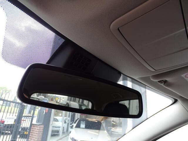 Mazda CX-5 2.0 SkyActiv-G 165 Sport Selected AUTOMAAT| DODEHOEK SENSOR | NAVIGATIE | MULTIMEDIA| AIRCO/ECC| CRUISECONTROL| PARKEERSENSOREN | STOELVERWARMING |