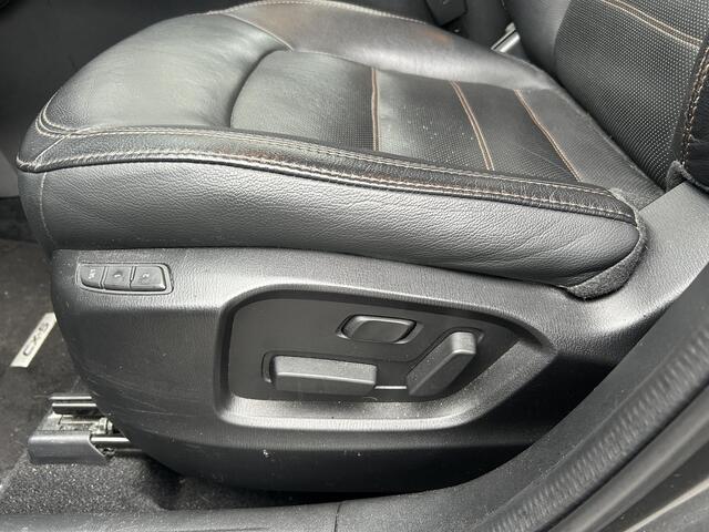 Mazda CX-5 2.0 SkyActiv-G 165 Business Luxury | TREKHAAK| All-season banden