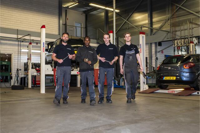 Mazda CX-5 2.0 e-SkyActiv-G M Hybrid 165 Homura - Trekhaak - 1e Eigenaar - Dealeronderhouden