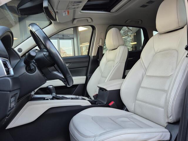 Mazda CX-5 SKYACTIV-G 2.5 194 6AT 4WD LUXURY / White leder / Trekhaak