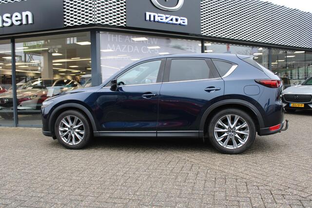 Mazda CX-5 2.0 SkyActiv-G 165 Signature , Automaat, Trekhaak, Sunroof, Leder, All Season, Adap.Cruise, Clima, Navi, 360 Camera, Stoel/Stuurverwarming, Bose, PDC, LKA, LMV 19 Inch, Apple Carplay/Android Auto