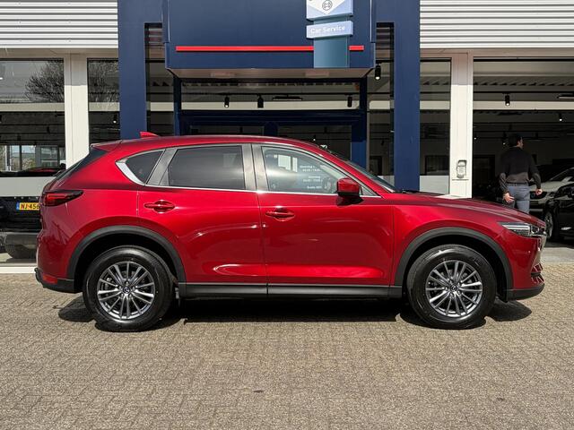 Mazda CX-5 2.0 SkyActiv-G 165 TS+ / Automaat / NL-Auto / 1e-Eigenaar / Head-Up Display / Stuur-/Stoelverwarming / Trekhaak / Cruise-Control / LED / Dodehoek-Detectie / Climate-Control / DAB Radio-Bluetooth / Camera / 17'' LMV / ENZ.