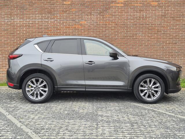 Mazda CX-5 2.0 SkyActiv-G 165 Luxury NAVI | LEDER | BOSE | 19-INCH LMV | RONDOMZICHT CAMERA | PARKEERSENSOREN Trekgewicht 1800 KG | HEAD-UP DISPLAY | ELEKTRISCHE ACHTERKLEP