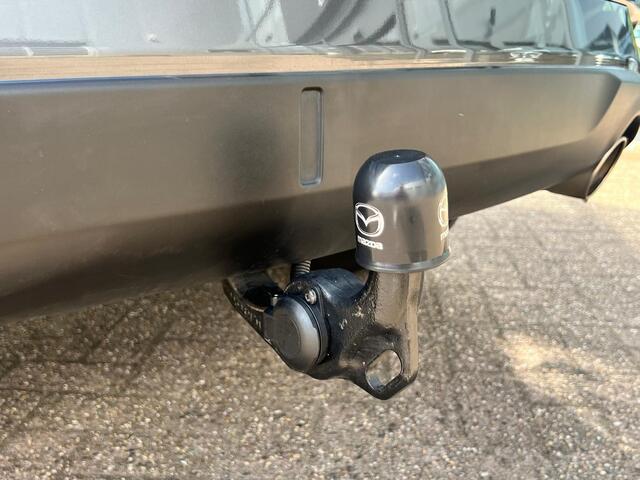 Mazda CX-5 2.0 e-SkyActiv-G M Hybrid 165 Takumi TREKHAAK | LEDER | Bose AUDIO | 360gr. CAMERA | El. A.KLEP | STOELVENTILATIE | STUUR- en STOEL VERWARMING | NED. AUTO | GARANTIE 6-2029 |
