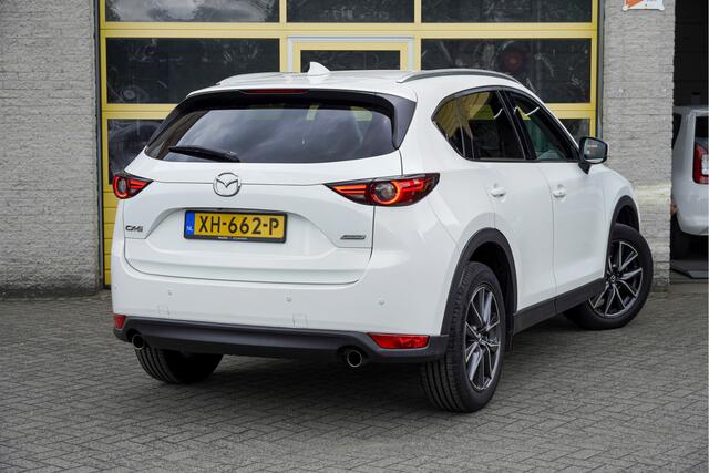 Mazda CX-5 2.0 SkyActiv-G 165PK! Automaat Skylease Luxury BJ2019 Lmv 19" | Led V+A | Pdc | Keyless entry | Elek. trekhaak | Elek. achterklep | 360° Camera | Navi | Head-up display | Bose | Cruise control | Verwarmd stuur | Verwarmde voorstoelen/achterbank