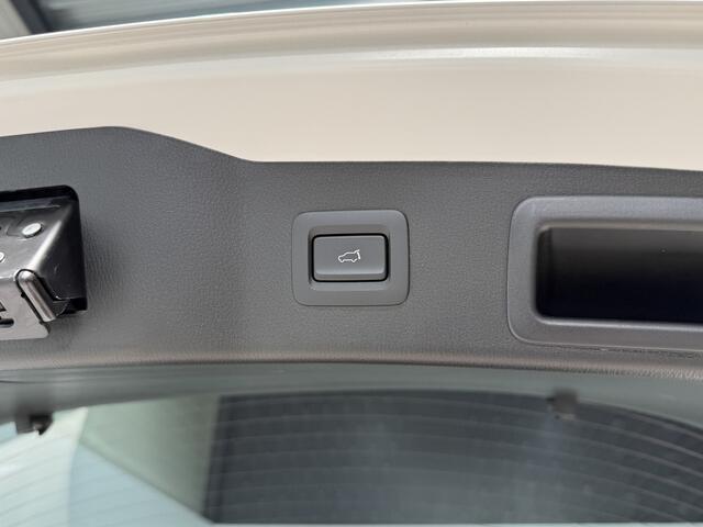 Mazda CX-5 2.0 e-SkyActiv-G M Hybrid 165 Exclusive-Line + Black Comfort pakket Navigatie | PDC v+a en 360 Gr. camera | Leder | Stoelverwarming