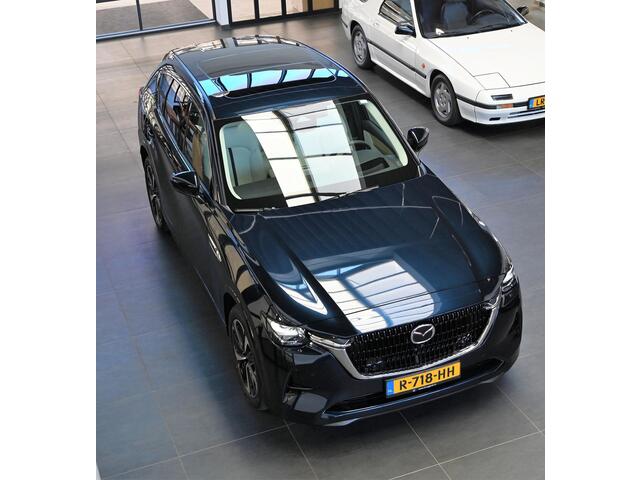 Mazda CX-60 e-SkyActiv 327 PHEV automaat Takumi Comfort & Convenience/Sound & Driver Assistance & Panoramic Pack *Trekhaak* *Dealeronderhouden* *Verwacht*