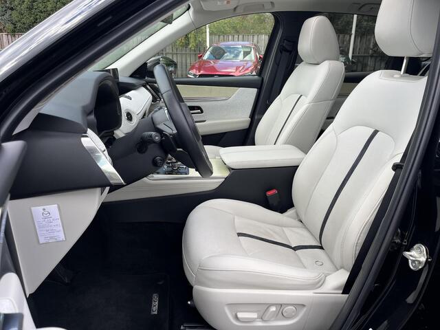 Mazda CX-60 2.5 e-SkyActiv PHEV Takumi | Convenience Pack | Driver Assistance Pack | Panorama Pack |