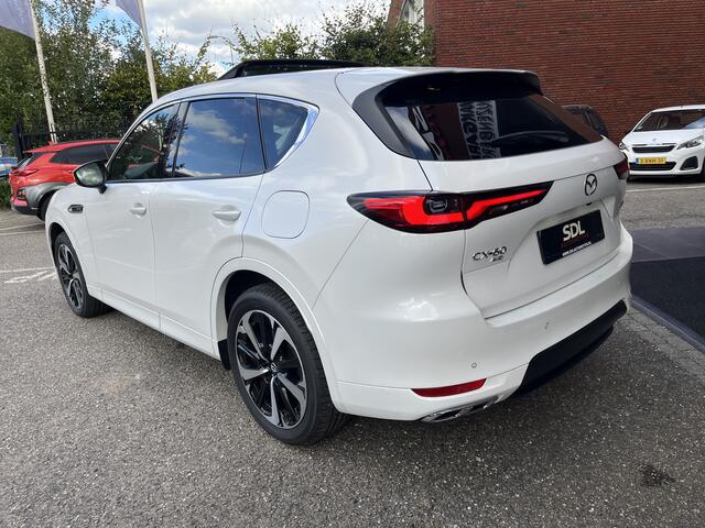 Mazda CX-60 2.5 e-SkyActiv PHEV Takumi // FULL OPTIONS // SCHUIF-KANTELDAK // ELEK.KLEP // ADAPT. CRUISE // LEDER+GEHEUGEN STOELEN // STOELVERKOELING-VERWARMING // WEGKLAPBARE TREKHAAK //