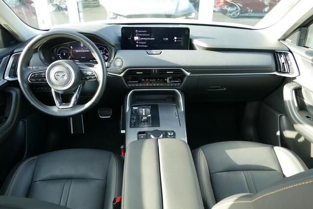 Mazda CX-60 2.5 e-SkyActiv PHEV Homura | Wegklapbare trekhaak | Camera | Stoelverwarming | Rijklaarprijs |